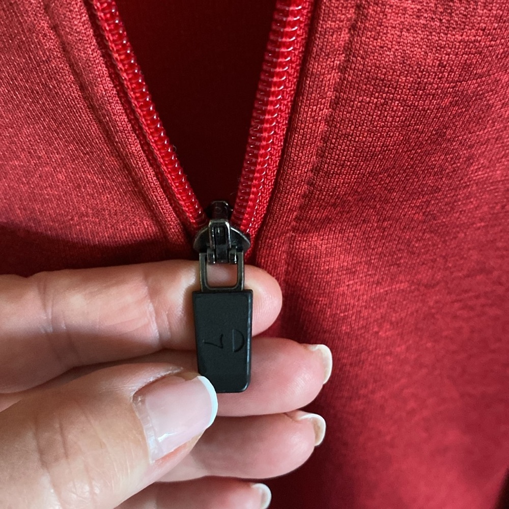 Performance pullover cranberry red - Picture 5 of 8